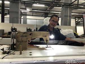 Pelapak Sol Sepatu-Permak Jin di Jalan Dr Sardjito Tempati Pasar Terban