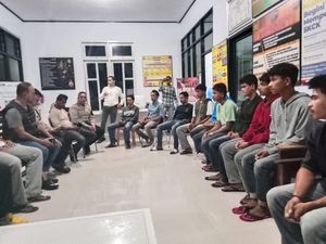 Pria di Muna Dikeroyok Usai Tegur Sekelompok Pemuda Cuci Motor Depan Rumahnya