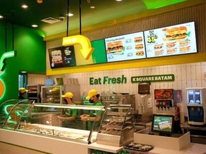 Restoran Subway Pertama di Batam Resmi Dibuka
