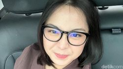 Kita Buat Menyenangkan dengan Senyum Bernadya