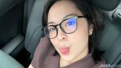 Kita Buat Menyenangkan dengan Senyum Bernadya
