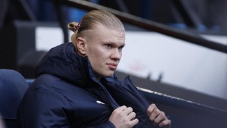 Haaland Dicadangkan Lawan Wolves, Guardiola Ungkap Sebabnya