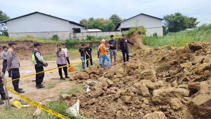 Galian C di Magetan Longsor Tewaskan Satu Pekerja