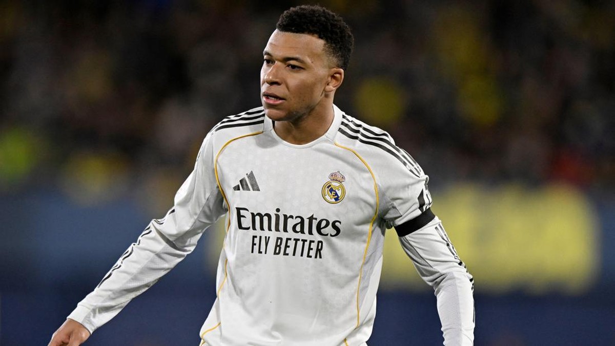 Kylian Mbappe masih berkutat dengan cedera lutut. (REUTERS/Pablo Morano)