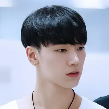 Model Rambut Pria Korea Terbaru dan Populer