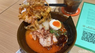 Creamy Gurih! Ramen Kaldu Ayam Halal yang Dibawa Ippudo Jepang