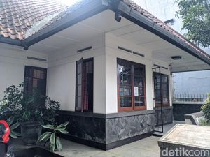 Rumah Inggit Garnasih, Jejak Cinta dan Perjuangan Soekarno