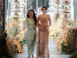 Foto Sherina Adik Syifa Hadju yang Dampingi di Acara Lamaran, Jarang Tersorot