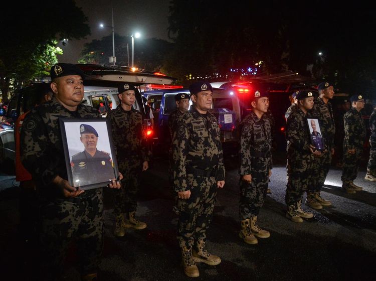 Suasana Haru Iringi Kedatangan Jenazah Korban ATR 42-500 di Soetta