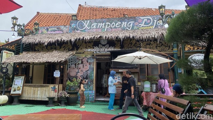 Suasana Kampoeng Djadhoel, di Keurahan Rejomulyo, Kecamatan Semarang Timur, Kota Semarang, Minggu (25/1/2026).