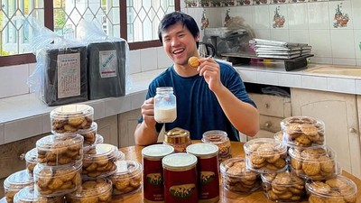 Aksi Nicholas Sean, Putra Ahok Saat Jualan Cookies Broken Home