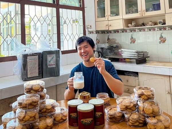 Aksi Nicholas Sean, Putra Ahok Saat Jualan Cookies Broken Home