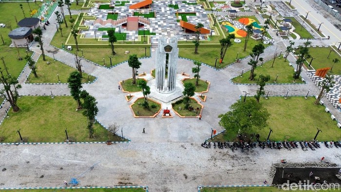 Alun-alun Kabupaten Sidoarjo