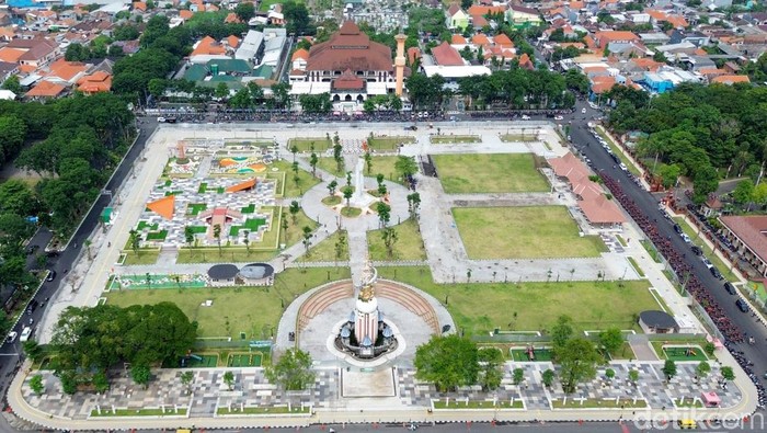 Alun-alun Kabupaten Sidoarjo