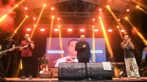 Malam pergantian tahun di Sangatta...kalian luar biasaaaaa, tulis akn Element dilihat pada Senin (26/1/2026).Foto: Instagram @elementband.id