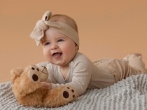 150 Nama Bayi Perempuan Lahir Bulan Ramadhan 2-3 Kata dan Artinya