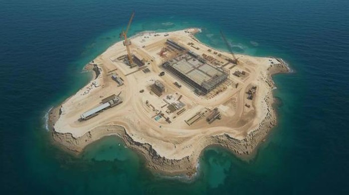 China membangun pulau buatan raksasa