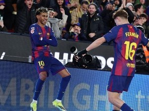 Lamine Yamal Alien