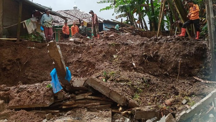 107 Bencana Terjadi dalam 2 Hari di Bogor, 842 Jiwa Terdampak