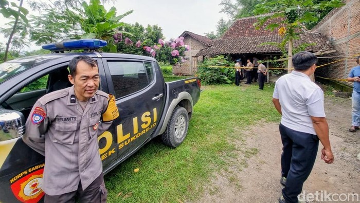 Wanita Ditemukan Tewas Bersimbah Darah di Ponorogo, Anaknya Menghilang