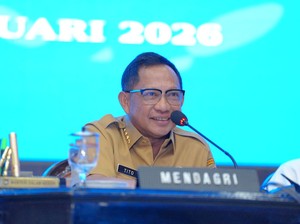 Pemerintah Kerahkan Ribuan Personel Bersihkan Endapan Lumpur di Aceh Tamiang
