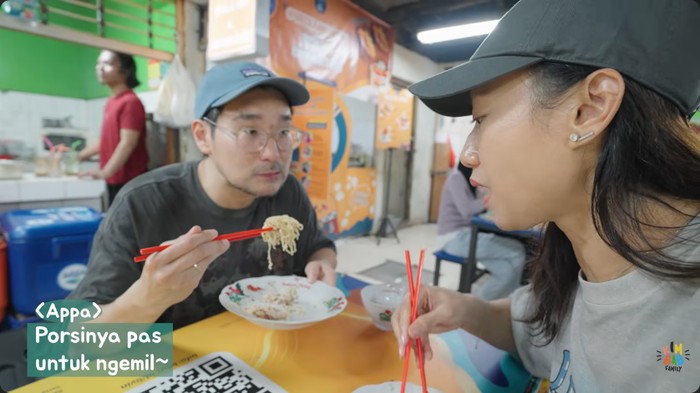 Kimbab Family kulineran di Blok M
