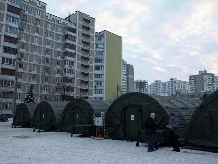 Kyiv Bergerak Cepat Sediakan Shelter Hangat di Tengah Serangan dan Suhu Ekstrem