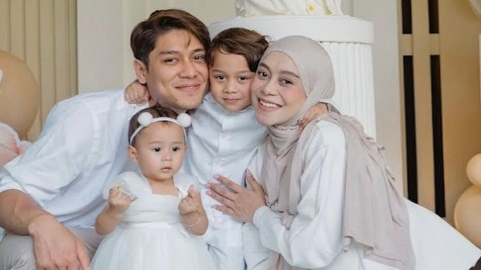 Leshia Anak Lesti Kejora & Rizky Billar Ultah Pertama