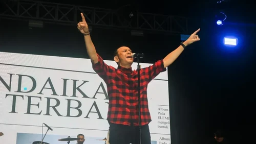 Lucky WIdja dalam kenangan.