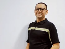 Video: Suasana Rumah Duka Vokalis Element Lucky Widja