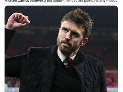 Michael Carrick Makin Melambung, Dielu-elukan Netizen