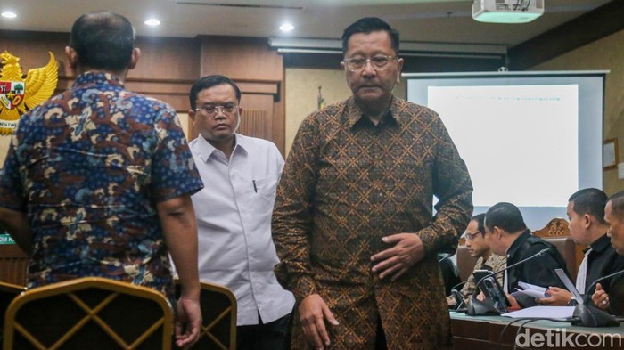 Terdakwa kasus dugaan korupsi pengadaan laptop Chromebook dan Chrome Device Management di lingkungan Kemendikbudristek tahun 2019–2022, Nadiem Anwar Makarim menjalani sidang lanjutan di Pengadilan Tipikor Jakarta, Senin (26/1/2026). Ganis Samoedra Murharyono selaku Strategic Partner Manager Google for Education turut hadir jadi saksi.