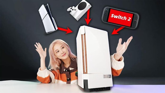 Kreatif banget, seorang YouTuber asal China bernama Xiao Ningzi berhasil menggabungkan PS5, Xbox Series X, dan Nintendo Switch 2 dalam satu perangkat. Dirinya memberi nama karyanya ini sebagai Ningtendo PXBOX 5.