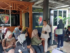 Puluhan Warga Lamongan Laporkan Dugaan Penipuan Koperasi, Kerugian Rp 5 M