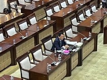 Video Thomas Djiwandono Jalani Fit and Proper Test Calon Deputi Gubernur BI