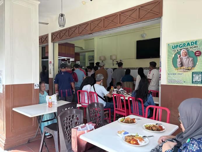 Warong Nasi Pariaman Warong Nasi Pariaman di Singapura