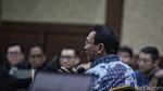Potret Ahok Bersaksi di Sidang Kasus Tata Niaga Minyak