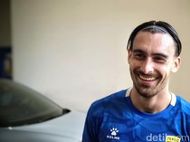 Andrew Jung Tak Sangka Kini Satu Tim dengan Layvin Kurzawa