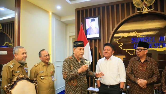 Audiensi pengurus PLLI Sumsel dengan Gubernur Sumsel.