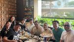 Baim Wong Seru-seruan Makan Soto di Blok M hingga Nasi Padang di PIK