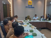 Bupati Afni Sambangi PLN, Singgung Banyak Desa Tak Teraliri Listrik di Siak