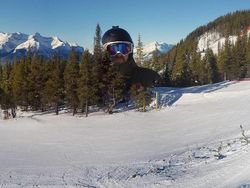 Niat Foto Panorama Epik, Hasilnya Absurd dan Bikin Ngakak