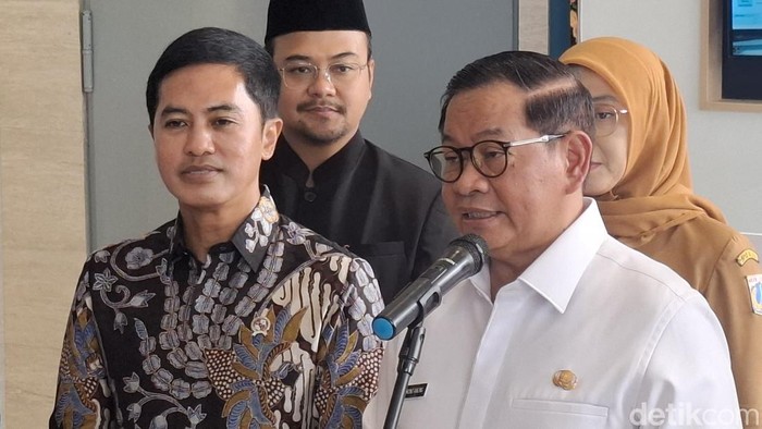 Cuaca Ekstrem, Pemprov Jakarta Perpanjang PJJ hingga 1 Februari 2026