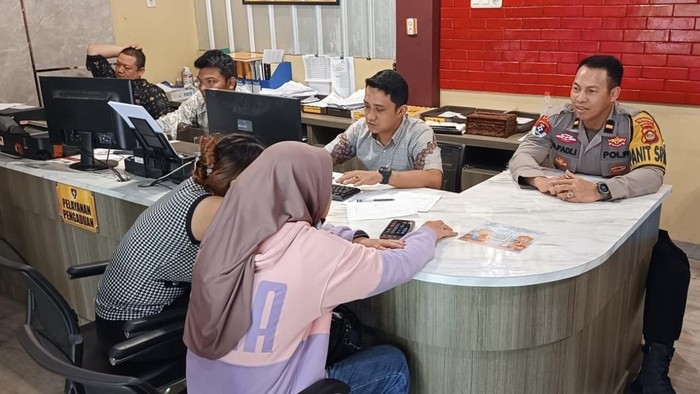 IRT di Palembang, Sumatera Selatan, melapor ke polis usai pergoki suami selingkuh