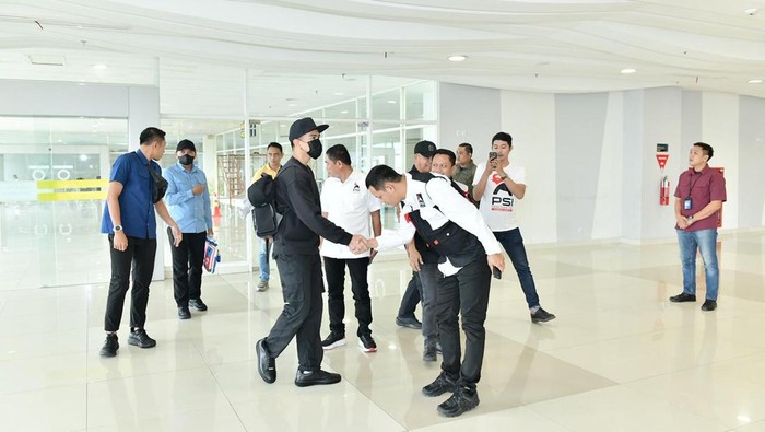 Ketum PSI Kaesang Pangarep tiba di Makassar. Dokumen Istimewa