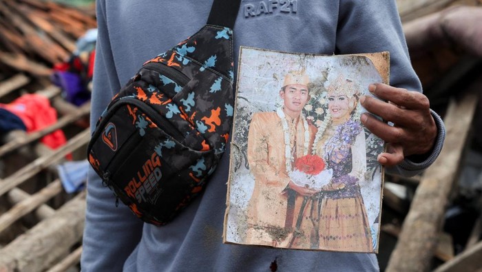 Kondisi Terkini Longsor di Cisarua Bandung Barat