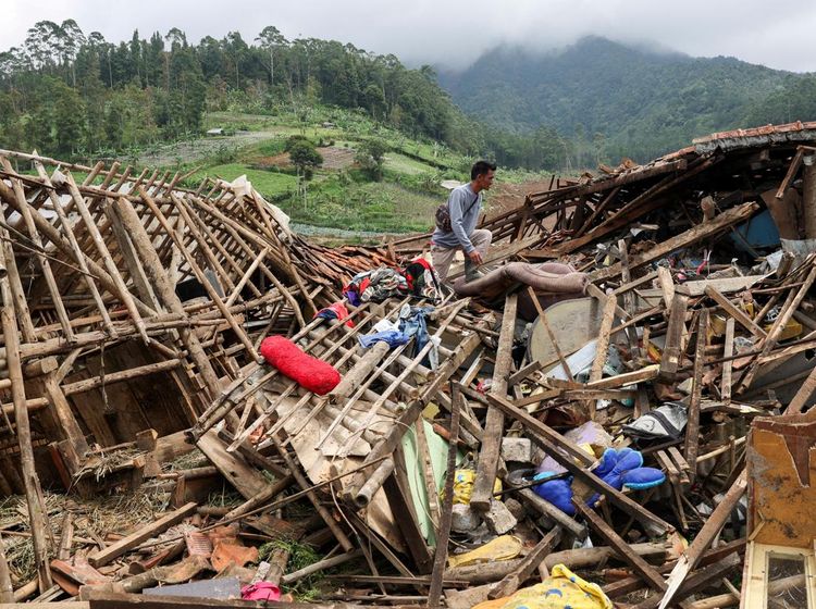 Kondisi Terkini Longsor di Cisarua Bandung Barat