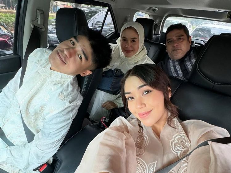 Adik Bagi Kenangan Bersama Lula Lahfah dari Kecil Sampai Sebelum Meninggal