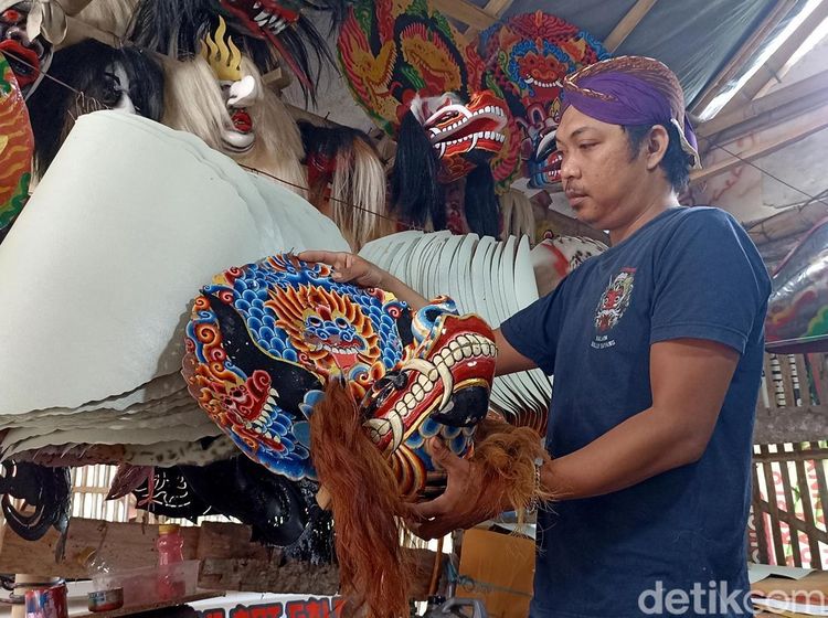 Menengok Perajin Barongan Jaranan di Kota Blitar Tetap Eksis di Masa Kini