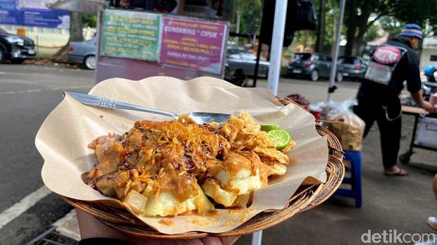 Merasakan Cungkring khas Bogor di Bandung Merasakan Cungkring khas Bogor di Bandung